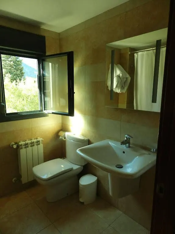Aparthotel Iceberg Sant Julia de Loria 3*,  Andorra
