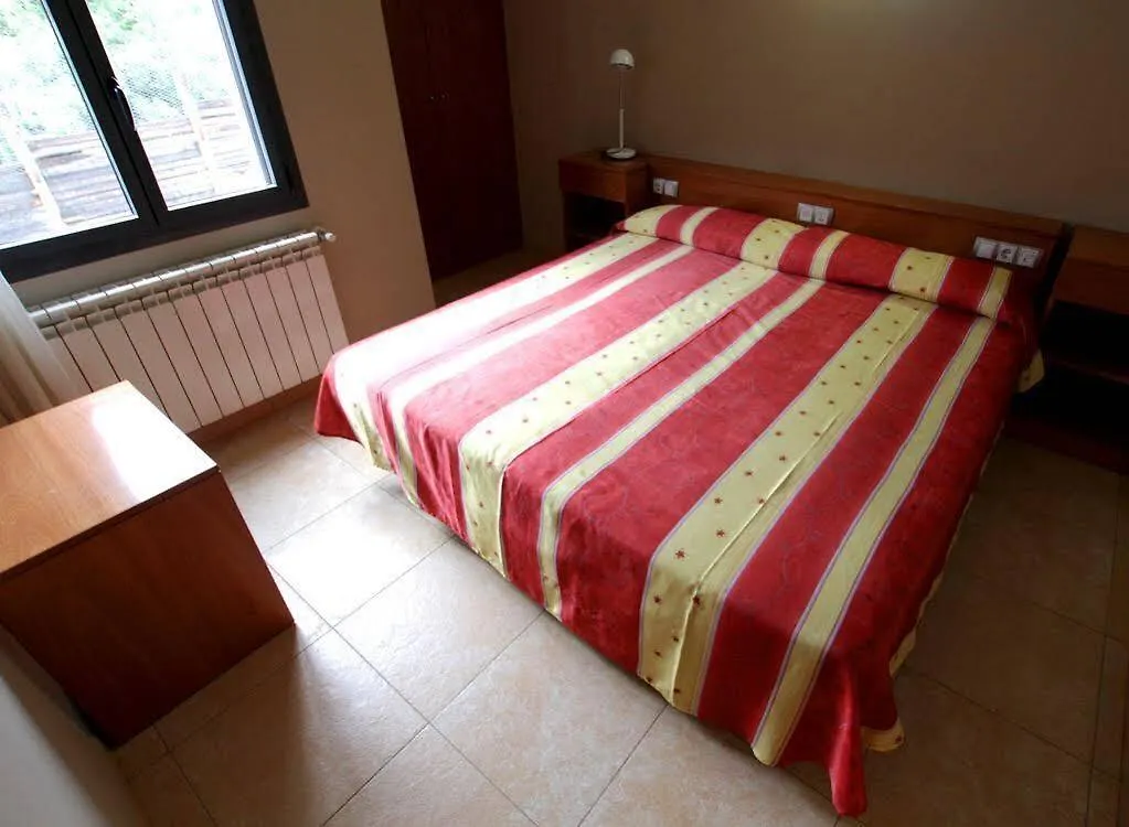 Aparthotel Iceberg Sant Julia de Loria 3*,  Andorra