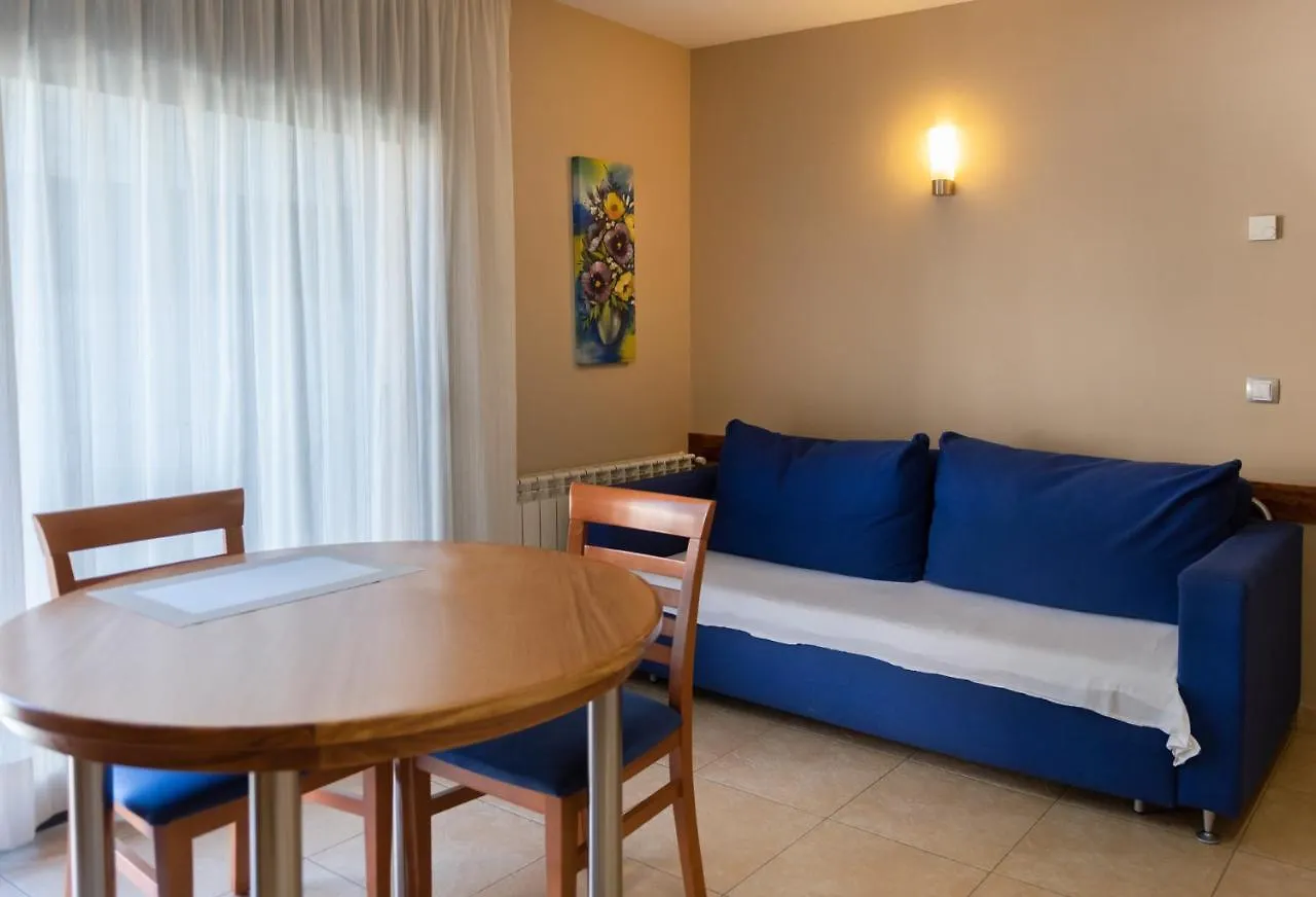 Aparthotel Iceberg Sant Julià de Lòria 3*,  Andorra